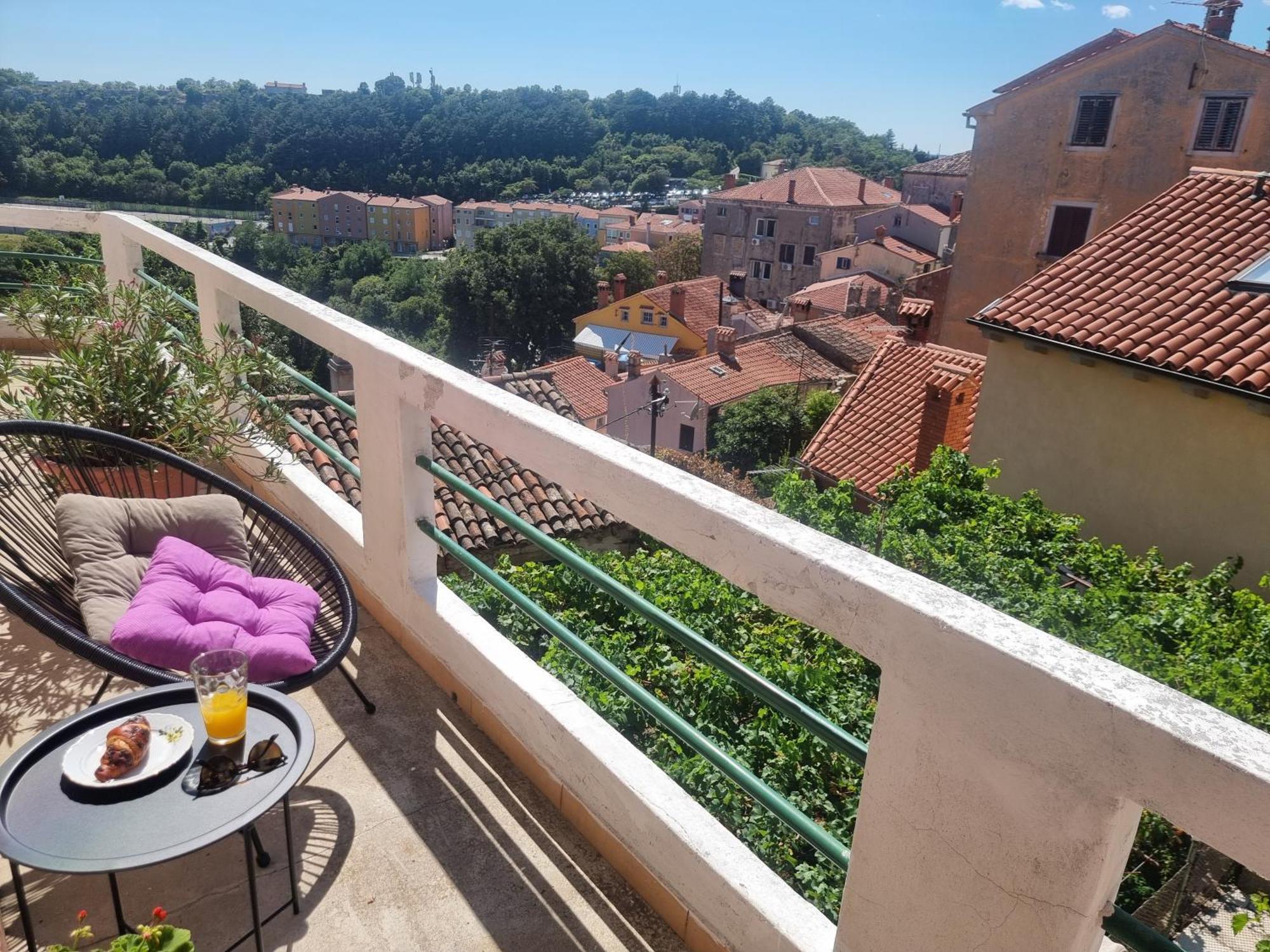 Apartment Branko With Terrace, Old Town Labin Ngoại thất bức ảnh