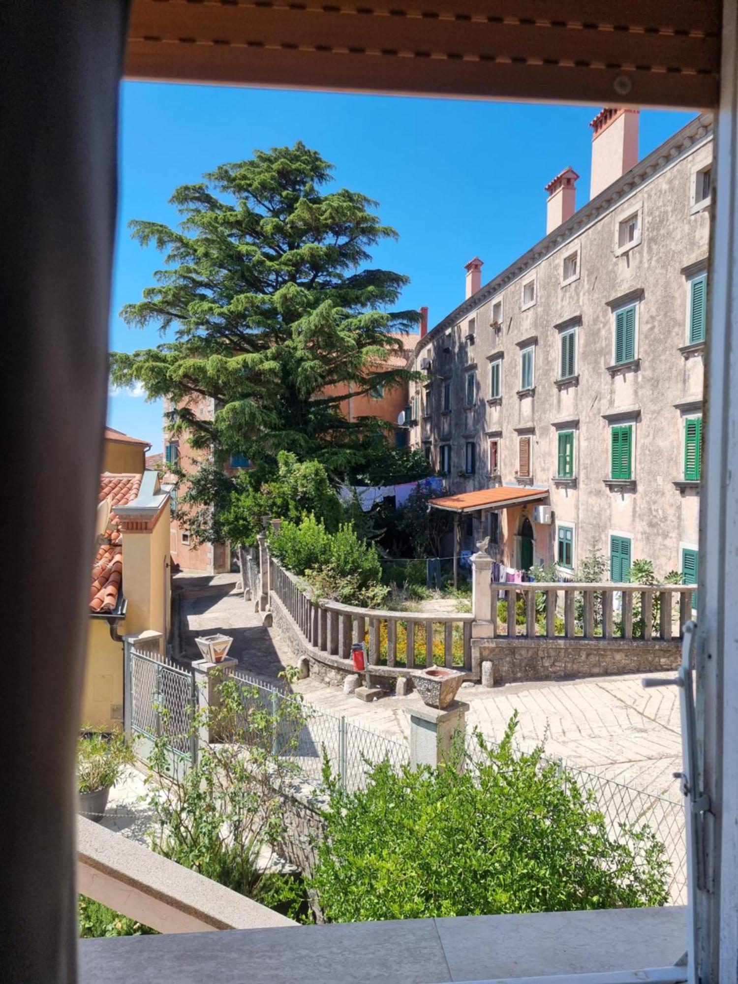 Apartment Branko With Terrace, Old Town Labin Ngoại thất bức ảnh